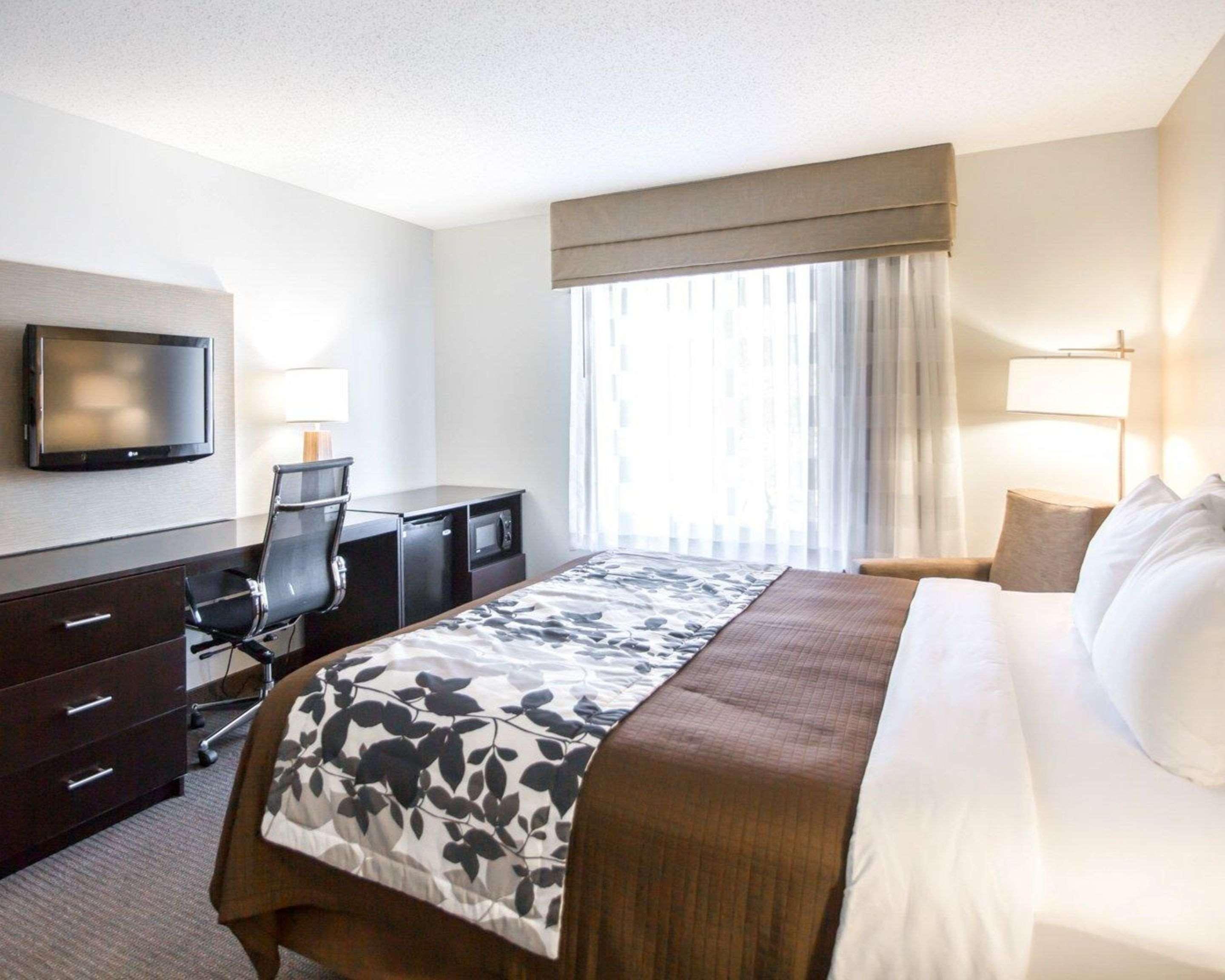 Sleep Inn & Suites Norton Екстериор снимка