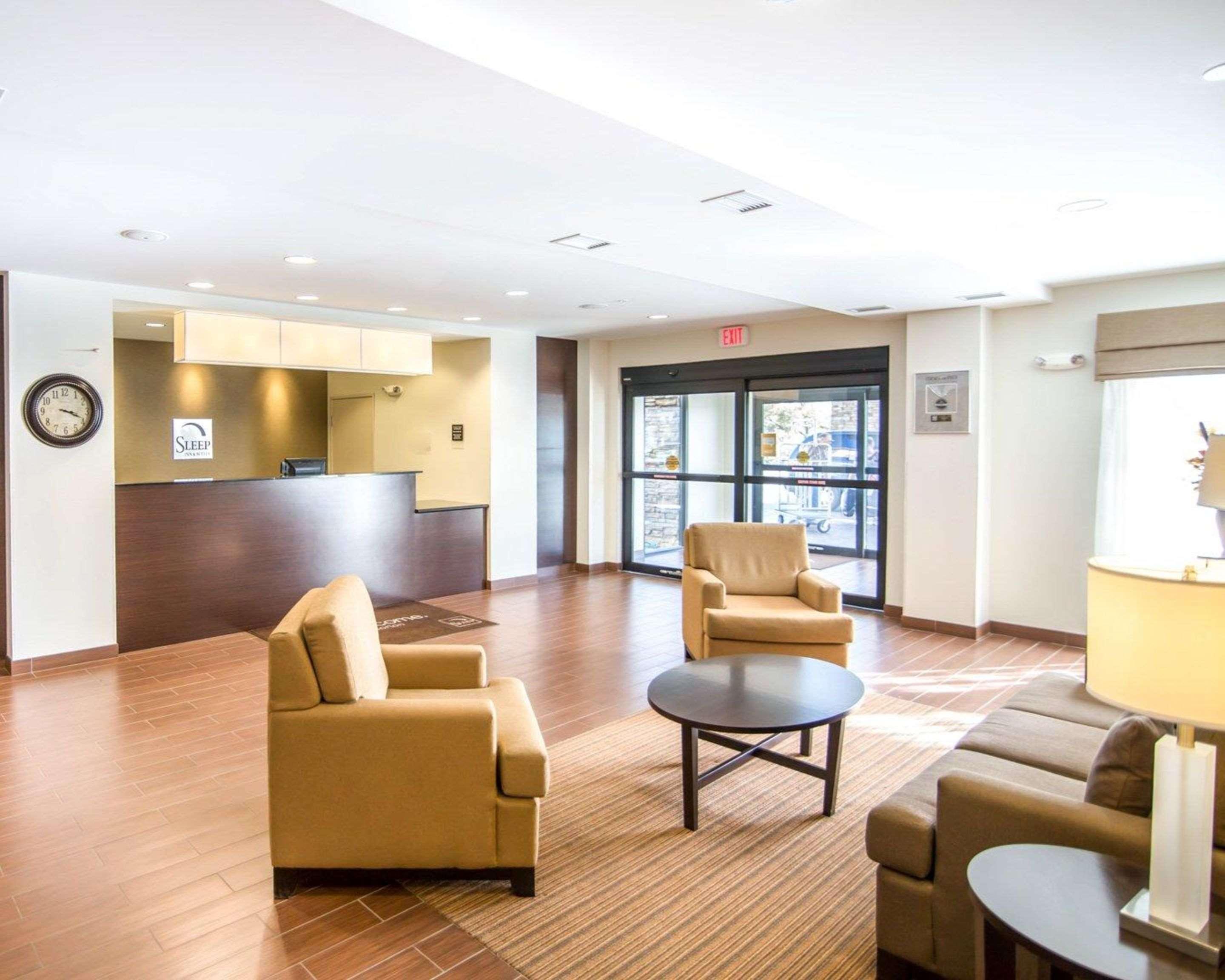 Sleep Inn & Suites Norton Екстериор снимка