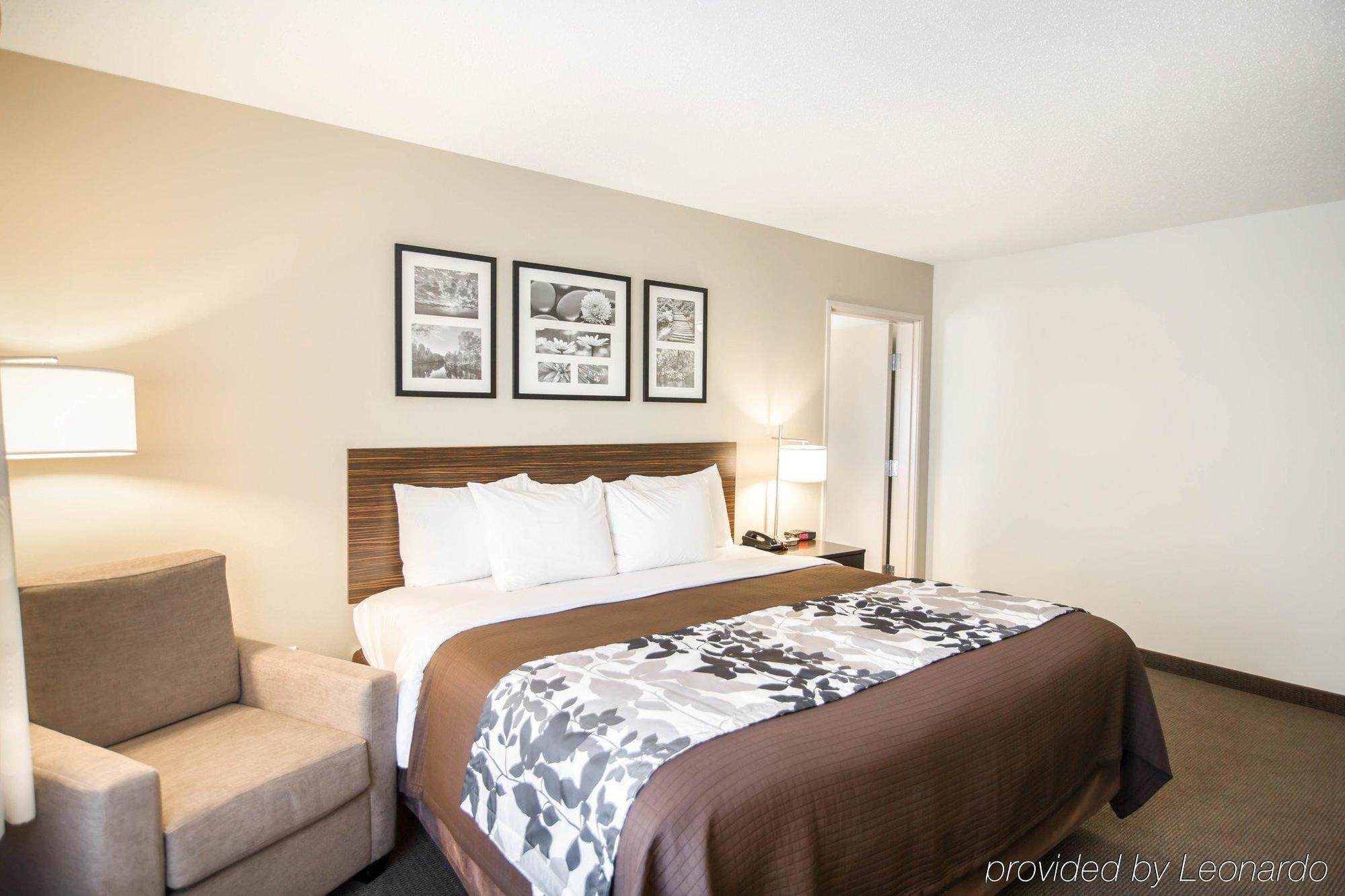 Sleep Inn & Suites Norton Екстериор снимка